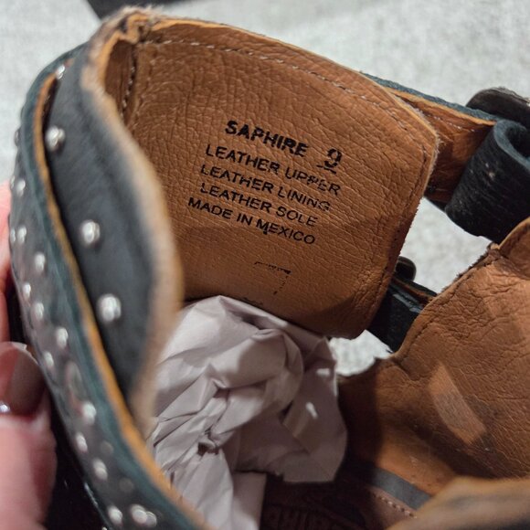 *Brand New* Gorgeous Freebird Saphire bootie with stud detail, size 9 - Picture 9 of 9